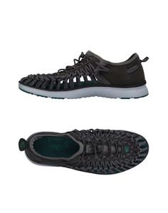 Низкие кеды и кроссовки Keen