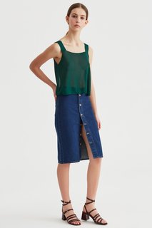 Элегантный топ приталенного кроя MIRSTORES