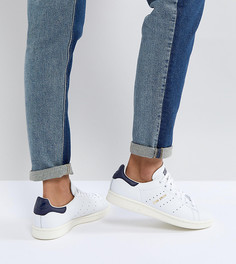 Белые кроссовки с темно-синими элементами adidas Originals Stan Smith - Белый