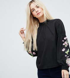 Свободный топ с вышивкой на пышных рукавах ASOS PETITE - Мульти