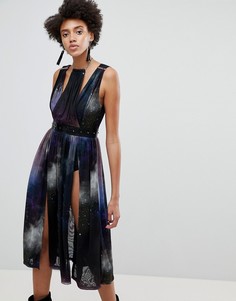 Пышное платье с принтом ASOS x Star Wars Galaxy - Мульти