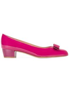туфли-лодочки Vara  Salvatore Ferragamo