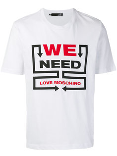 футболка с вышитым логотипом Love Moschino