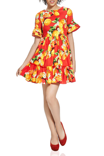 Полуприлегающее платье с цветочным принтом Nothing but Love