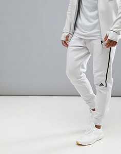 Кремовые джоггеры adidas ZNE Striker CG2188 - Кремовый