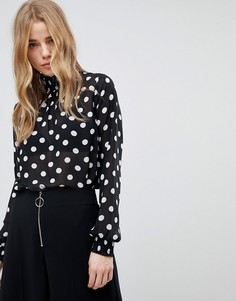 Присборенная блузка в горошек New Look - Черный