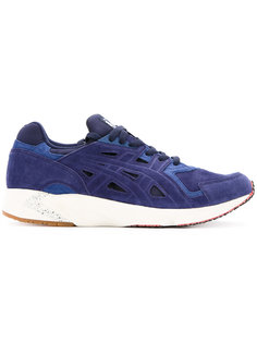 кроссовки с панельным дизайном Asics