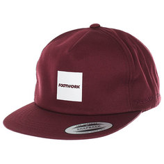 Бейсболка классическая Footwork Quadro Flexfit Maroon