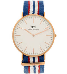 Кварцевые часы с текстильным ремешком в полоску Daniel Wellington