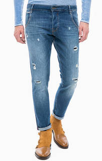 Рваные джинсы на болтах Guess