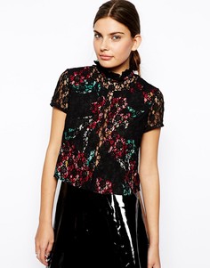 Кружевной топ с цветочным принтом и высоким воротом ASOS Victoriana - Мульти