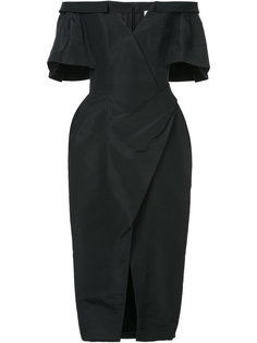 платье с открытыми плечами и сборками  Carolina Herrera