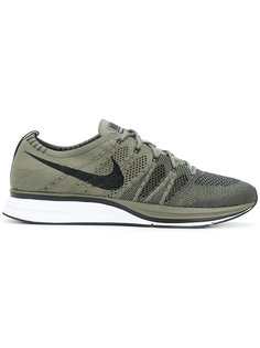 кроссовки Flyknit  Nike