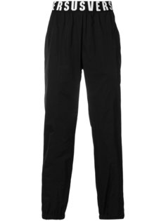 logo waistband trousers Versus