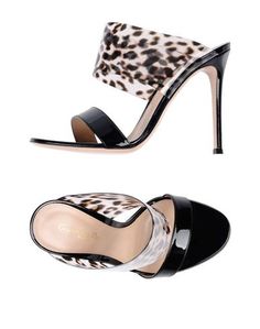Сандалии Gianvito Rossi