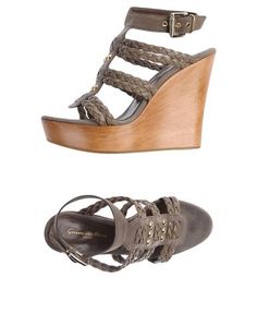 Сандалии Gianvito Rossi