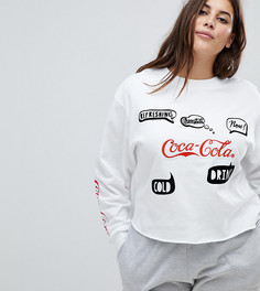 Свитшот для дома с принтом Coca Cola ASOS CURVE - Белый
