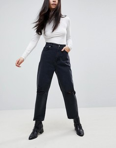 Черные выбеленные джинсы бойфренда с рваными коленями ASOS - Черный
