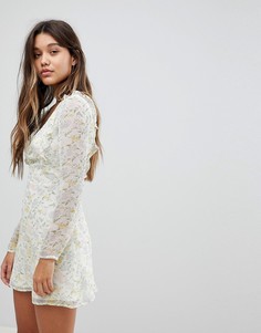 Чайное платье с завязками на спине и цветочным принтом Fashion Union - Мульти