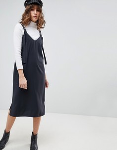 Платье-комбинация миди с пряжками ASOS - Серый