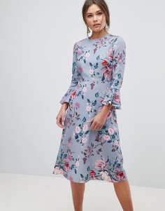 Платье миди с рукавами клеш и цветочным принтом ASOS - Мульти