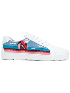 кроссовки с нашивками Prada
