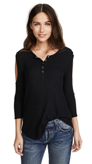 Chaser 3/4 Sleeve Cold Shoulder Henley