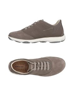 Низкие кеды и кроссовки Geox