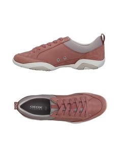 Низкие кеды и кроссовки Geox