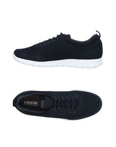 Низкие кеды и кроссовки Geox