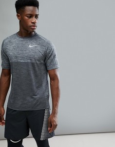 Серая трикотажная футболка Nike Running 891426-012 - Серый