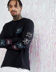 Свободный лонгслив с принтом сердца на рукаве ASOS Valentines - Черный