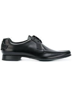 дерби на шнуровке Prada