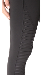 KORAL ACTIVEWEAR Alarum Penalty Leggings