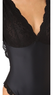 Les Coquines Cara Lace Cap Sleeve Bodysuit