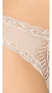 Natori Feathers Hipster