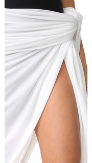 Norma Kamali Ernie Pareo