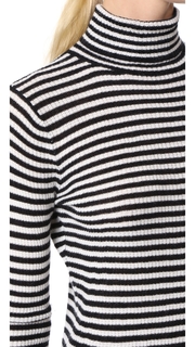 Soft Joie Zelene Turtleneck