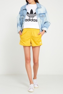 Белая футболка с контрастным логотипом Adidas