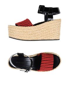 Сандалии CÉline