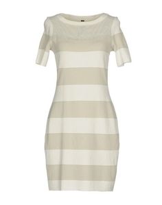 Короткое платье Marc Cain
