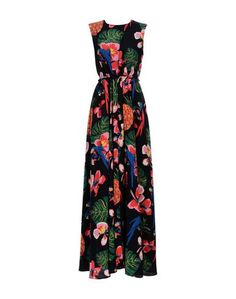 Длинное платье Valentino