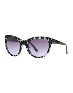 Солнечные очки Guess