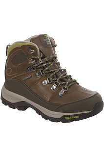 boots Trespass