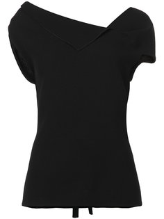 топ с отложной деталью у выреза Roland Mouret