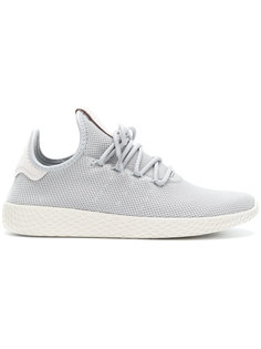 кроссовки Pharrell Williams Tennis Hu Adidas