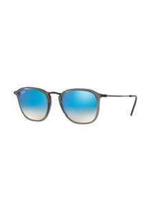 Солнечные очки Ray Ban