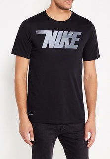 Футболка спортивная Nike