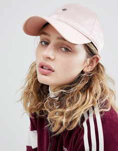 Розовая атласная кепка adidas Originals - Розовый