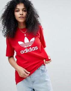 Свободная красная футболка adidas Originals adicolor - Красный